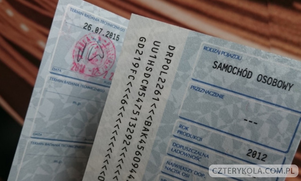 co-robic-jesli-brakuje-miejsca-na-pieczatki-w-dowodzie-rejestracyjnym