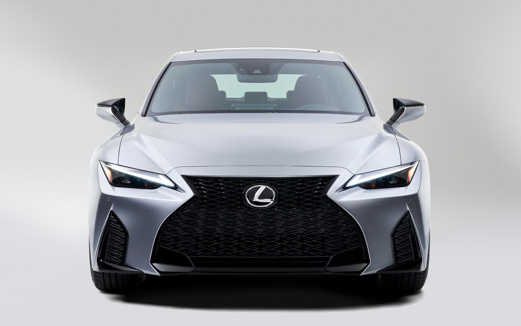 nowy-lexus-is-2021-sprawdz-czym-sie-rozni-od-poprzednika