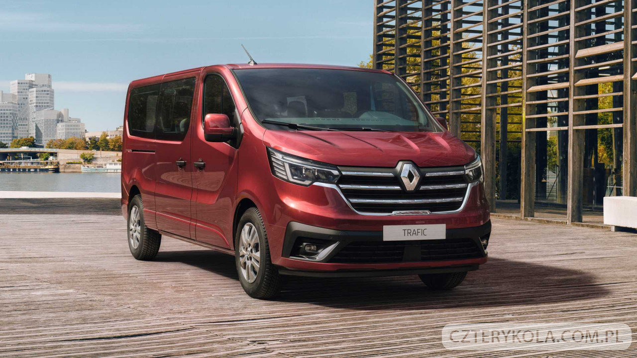 premiera-samochodu-dostawczego-renault-trafic-2021-zobacz-czym-sie-rozni-od-poprzednika