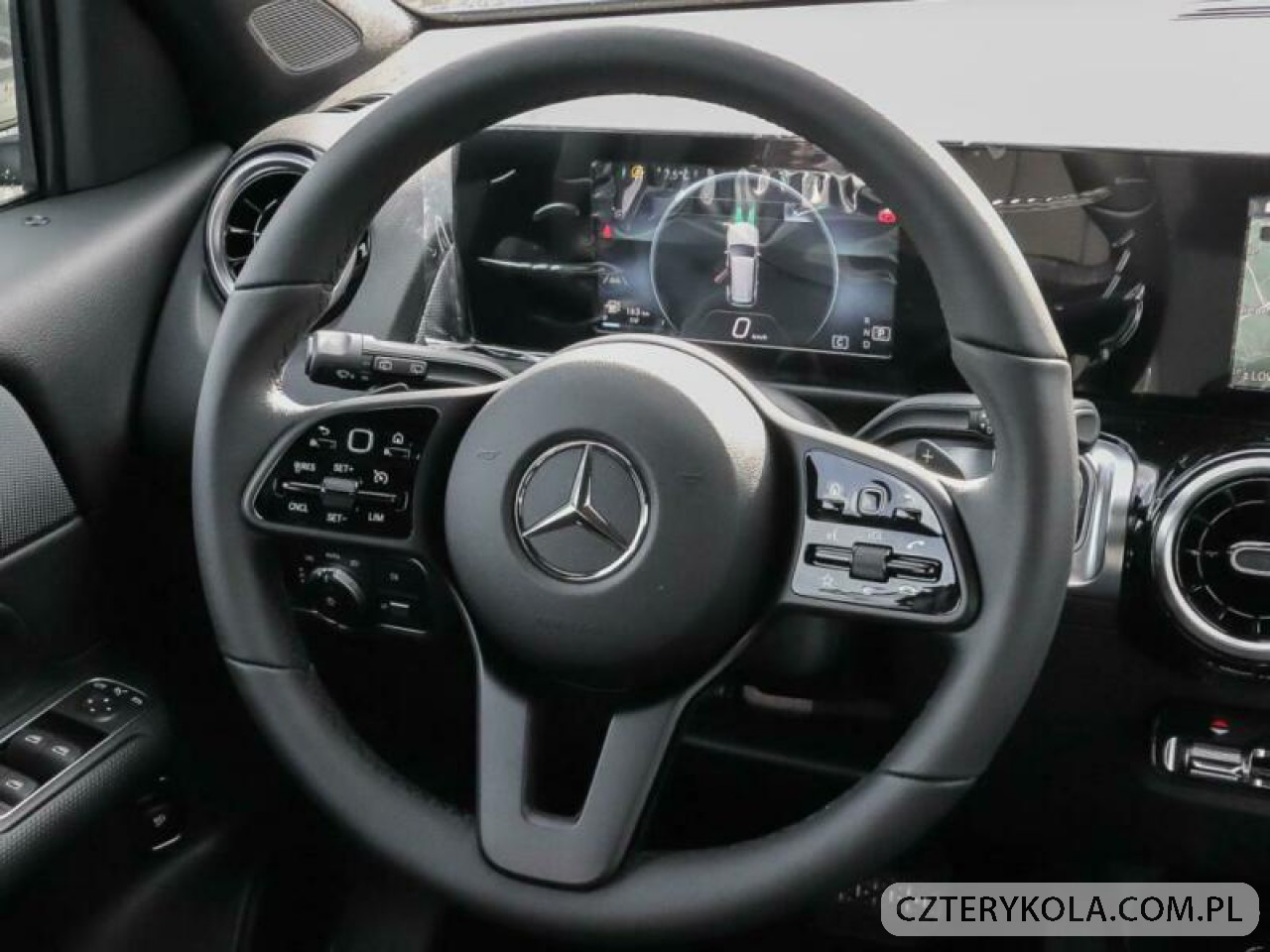 Mercedes-Benz- GLB- 2019 