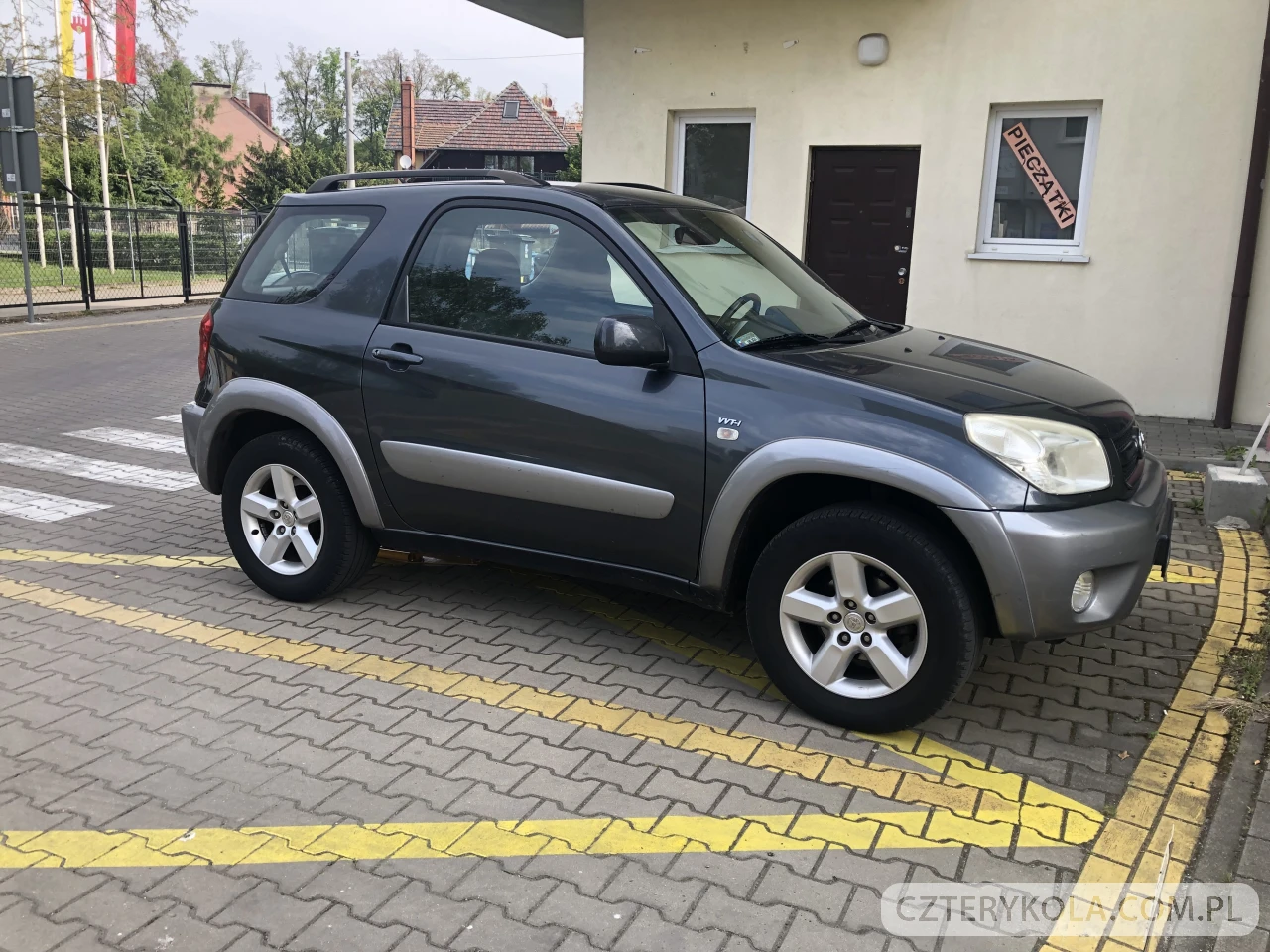 Toyota- RAV4- 2006 
