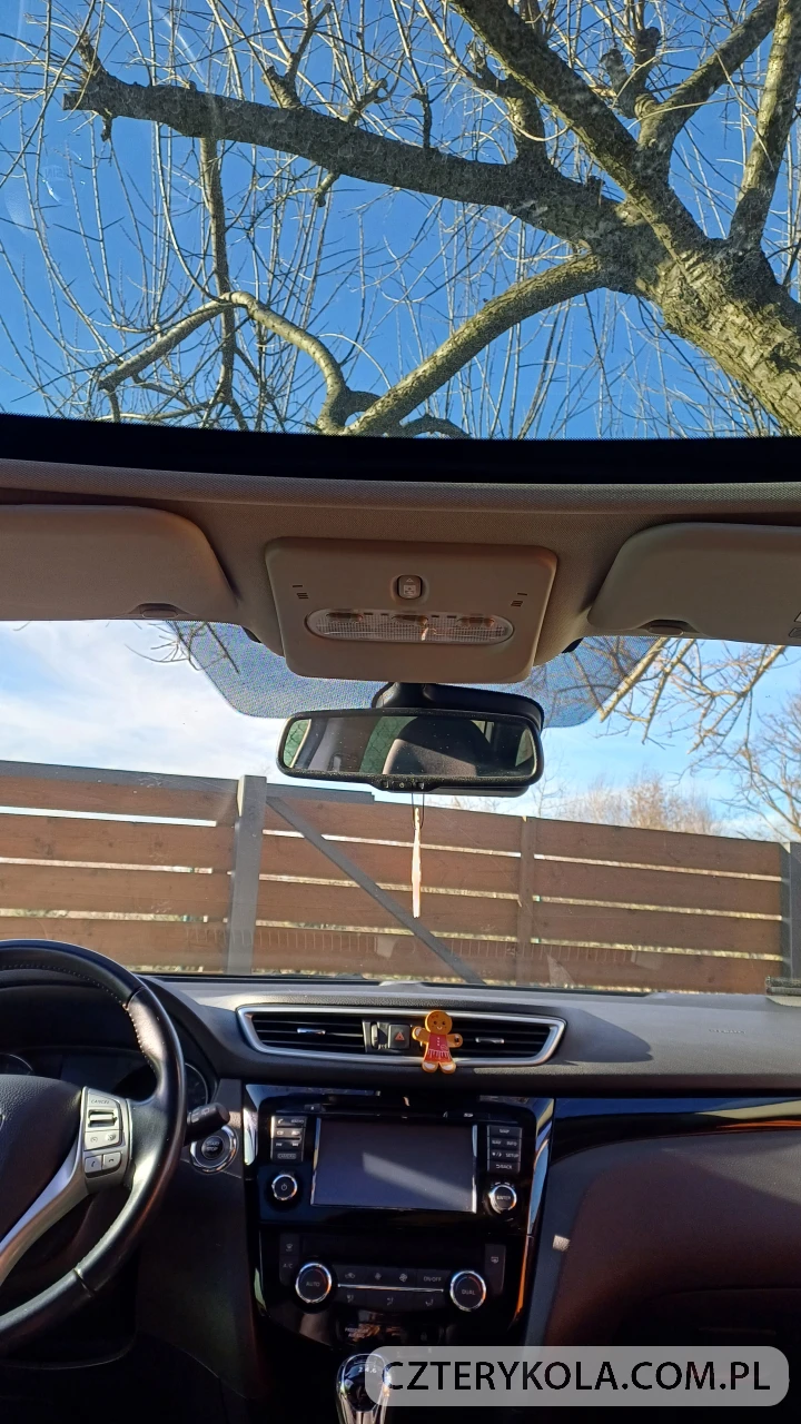 Nissan- Quashqai- 2017 