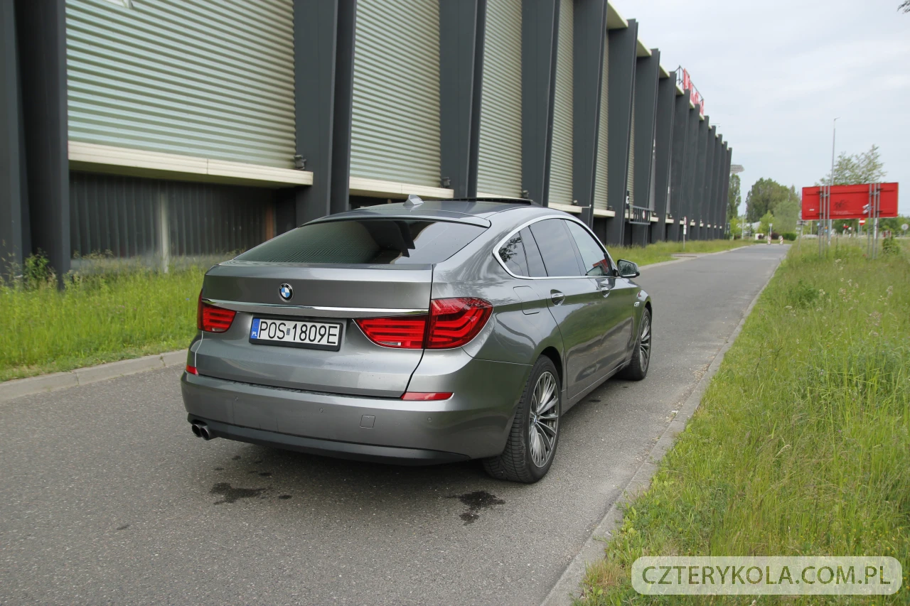 BMW- 5GT- 2011 