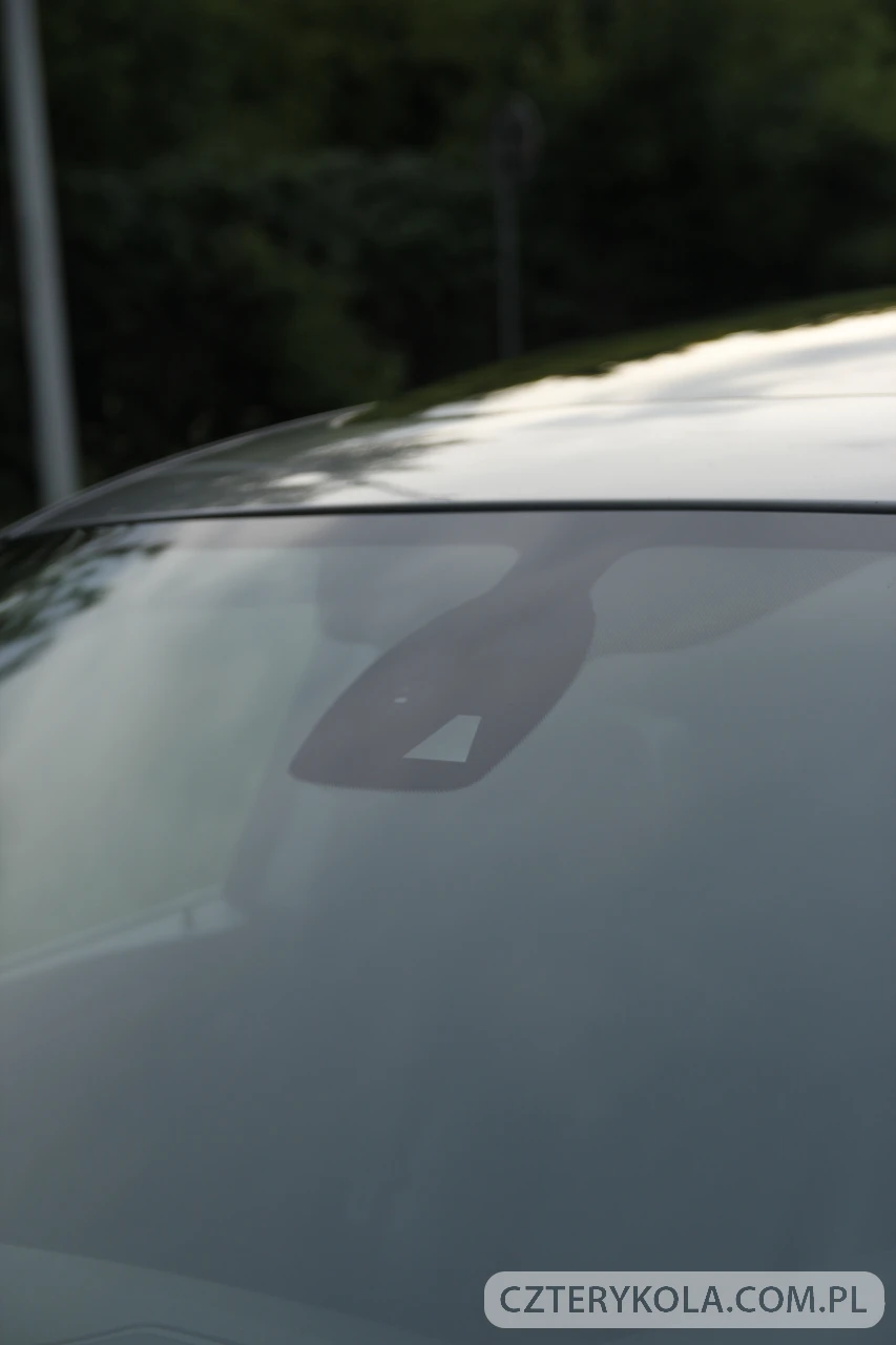 BMW- 5GT- 2011 