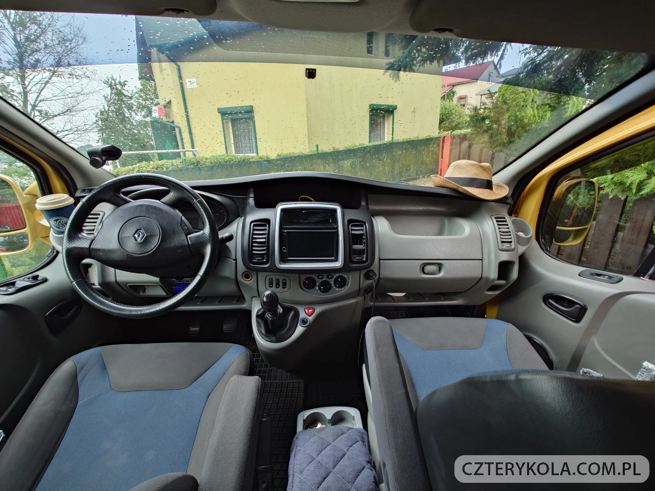 Renault- Trafic- 2011 