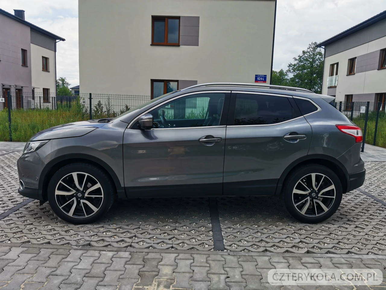 Nissan- Quashqai- 2014 