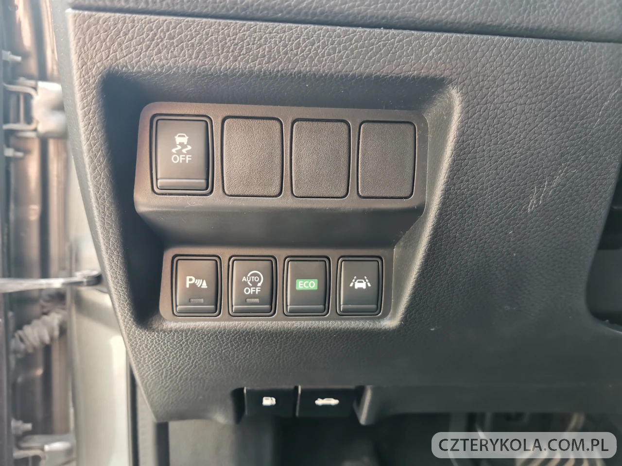 Nissan- Quashqai- 2014 