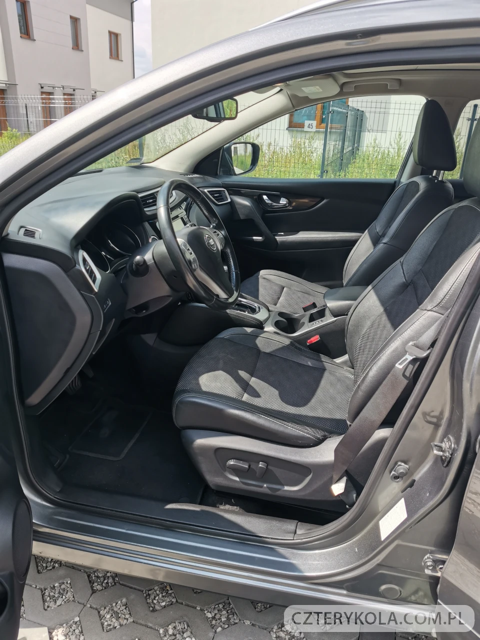 Nissan- Quashqai- 2014 