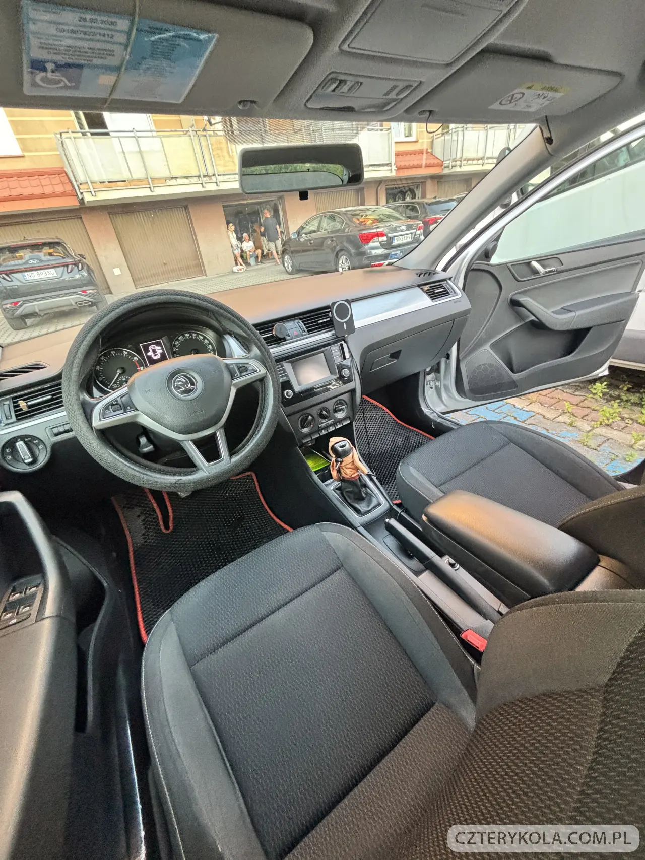 Skoda- RAPID- 2016 