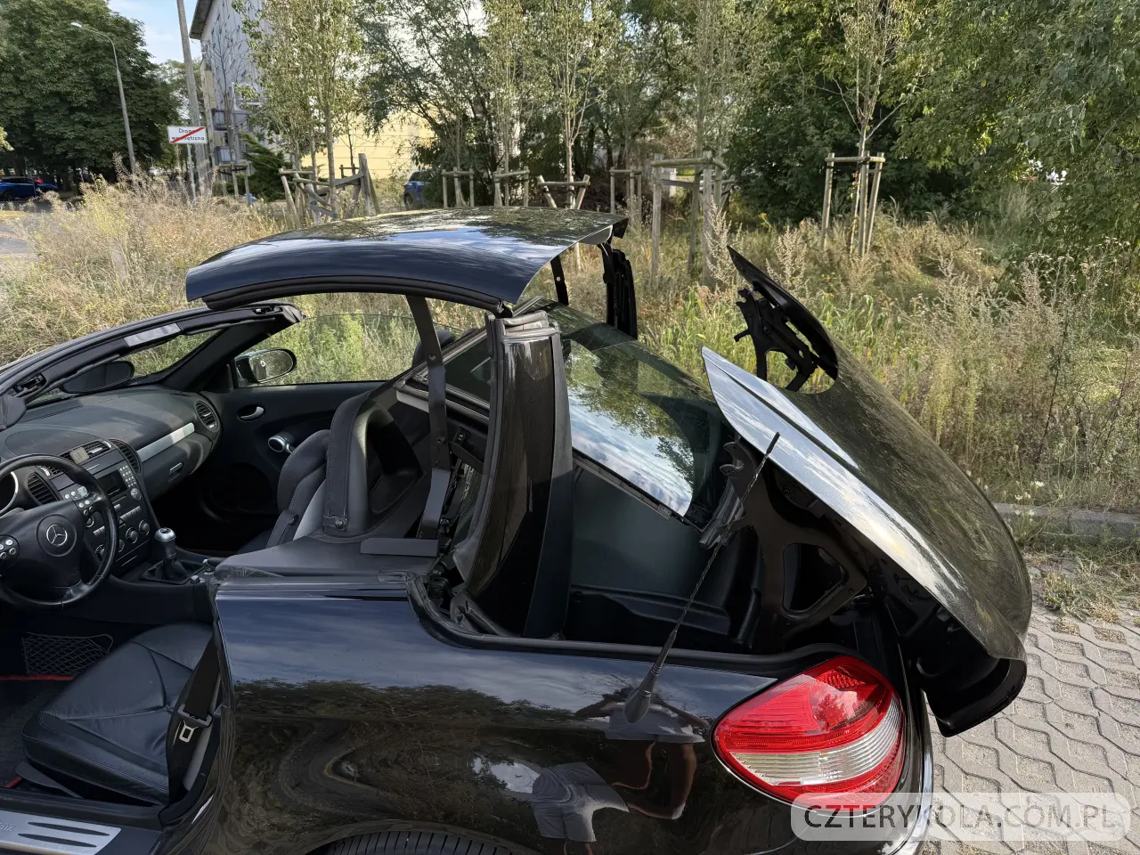 Mercedes-Benz- SLK- 2004 