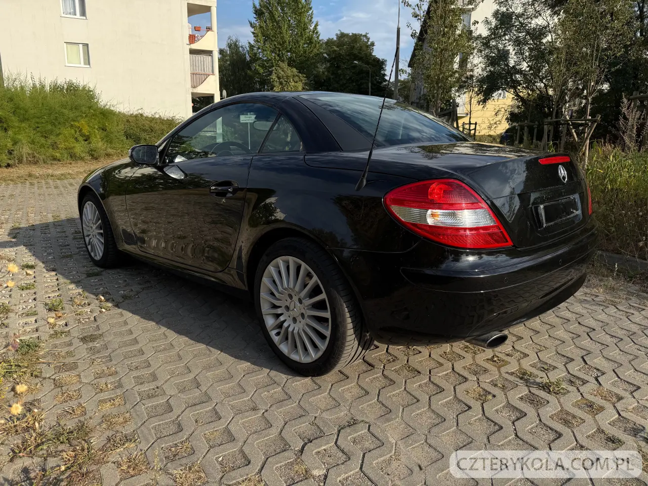 Mercedes-Benz- SLK- 2004 