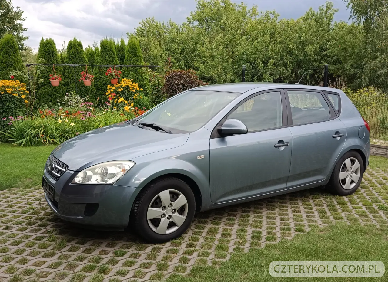 Kia- Ceed- 2007 