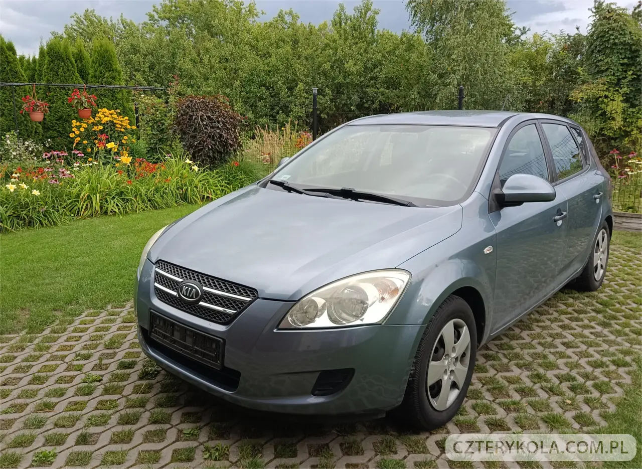 Kia- Ceed- 2007 