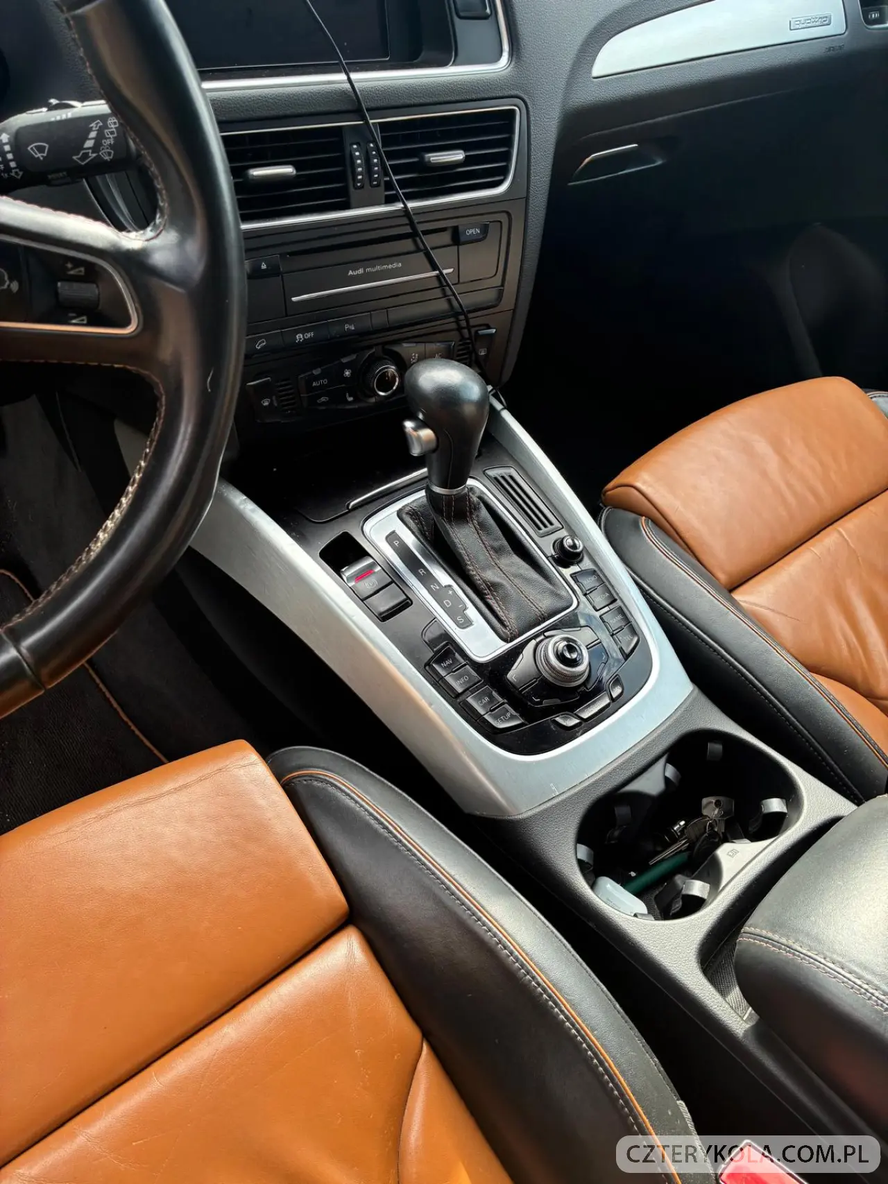 Audi- Q5- 2011 