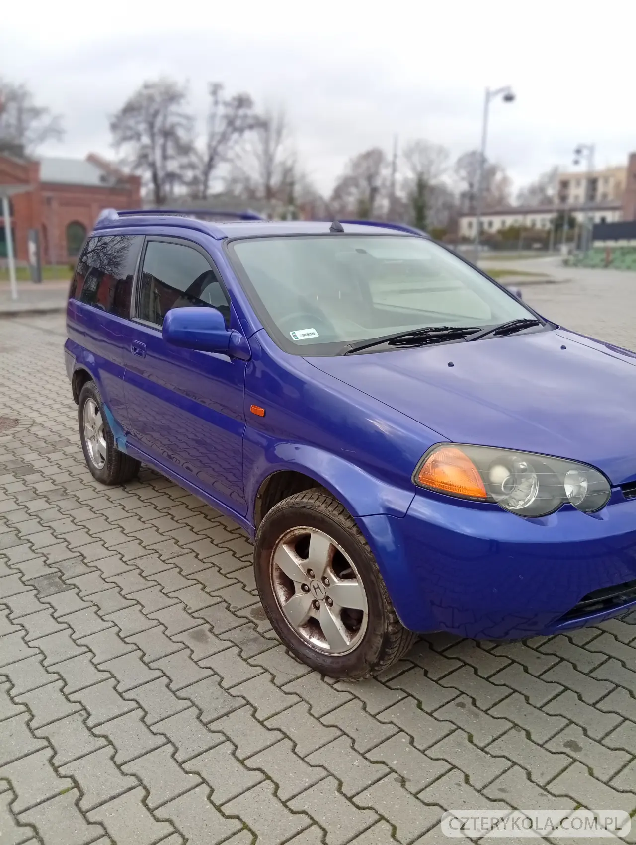 Honda- HR-V- 2000 