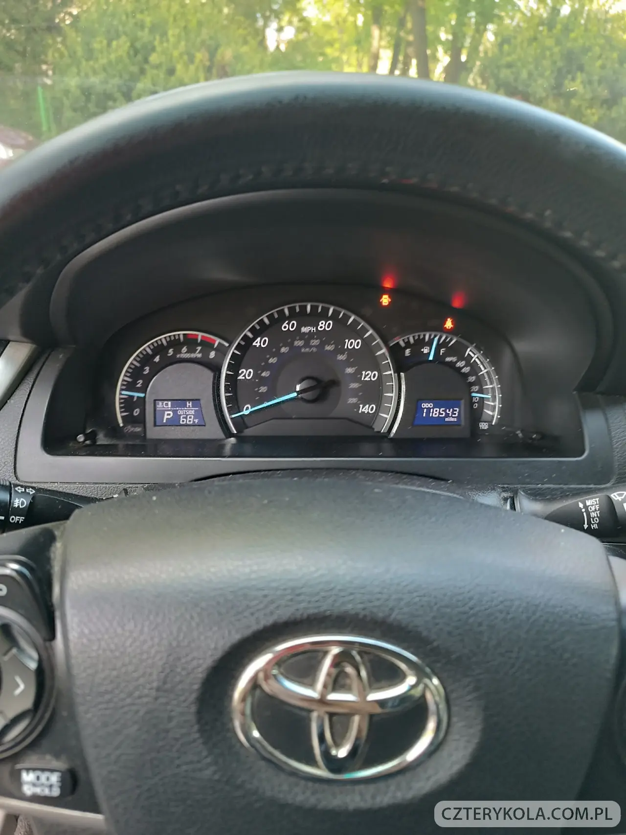 Toyota- Camry- 2014 