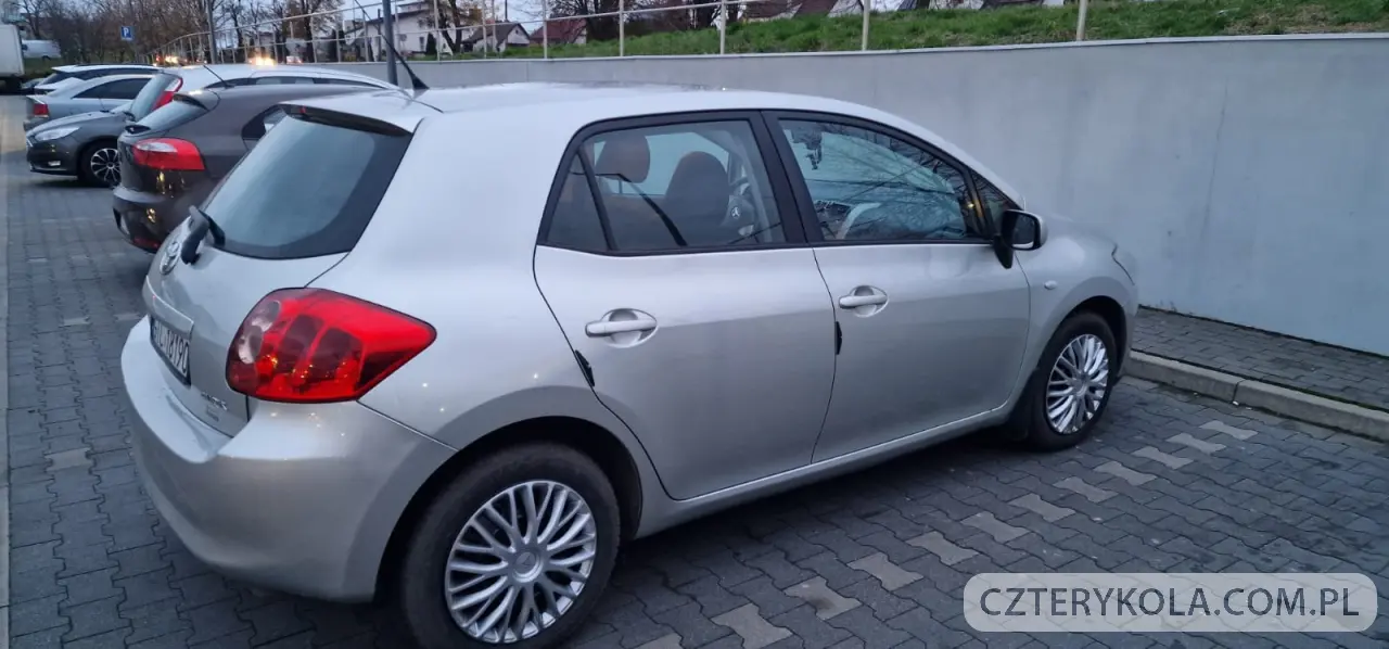 Toyota- Auris- 2008 