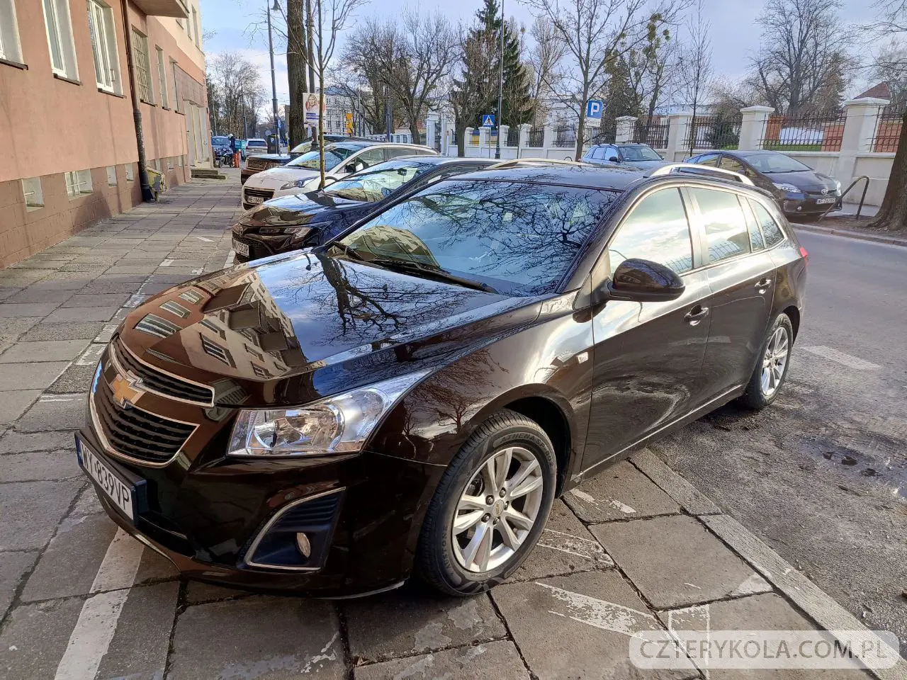 Chevrolet- Cruze- 2013 