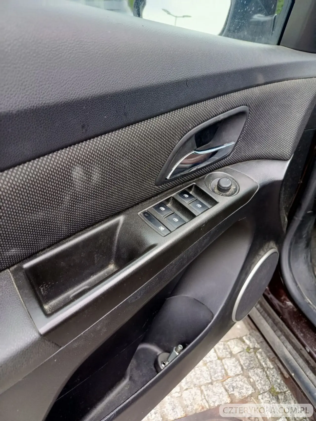 Chevrolet- Cruze- 2013 