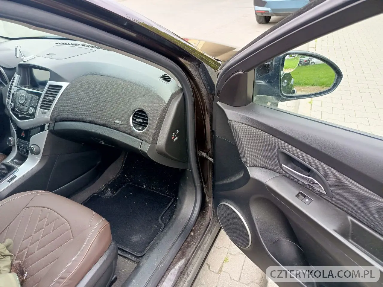 Chevrolet- Cruze- 2013 