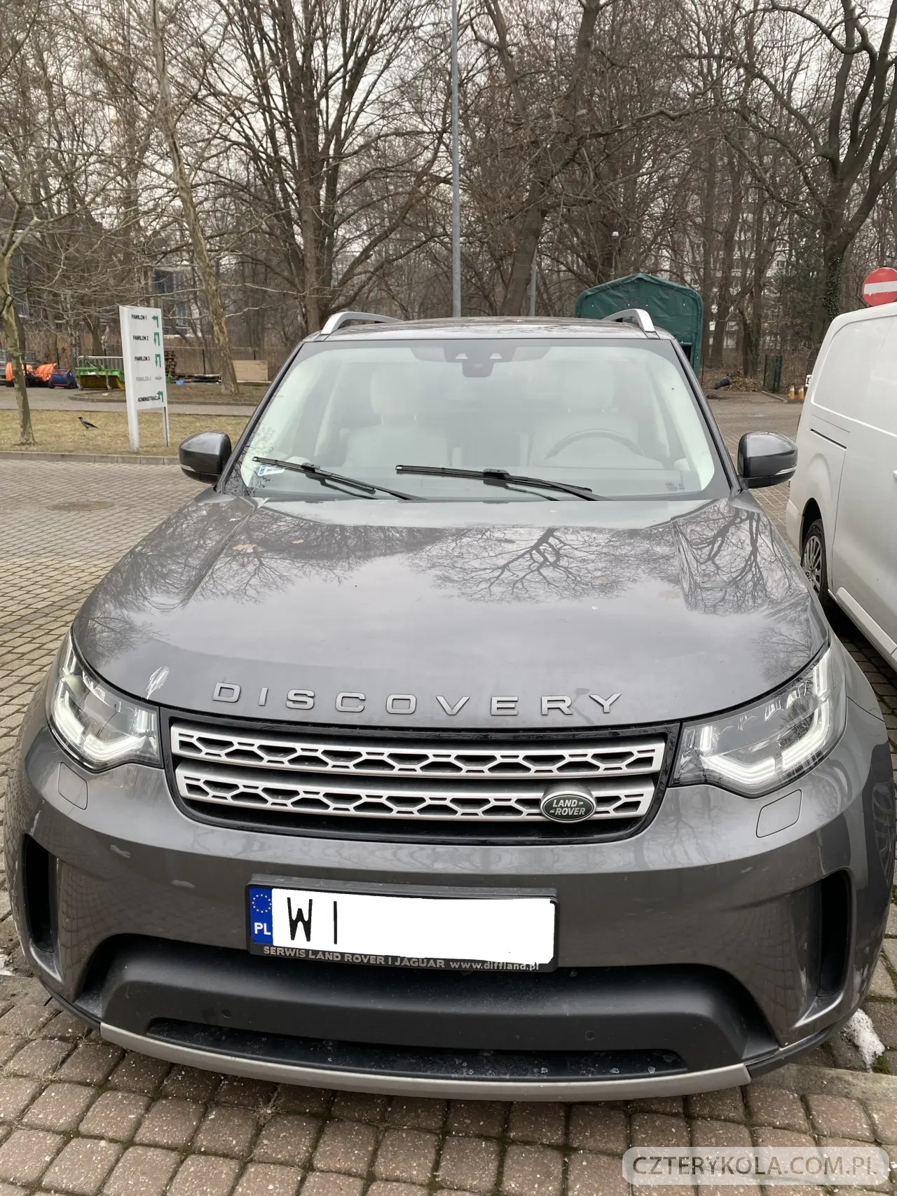 Land Rover- Discovery- 2017 