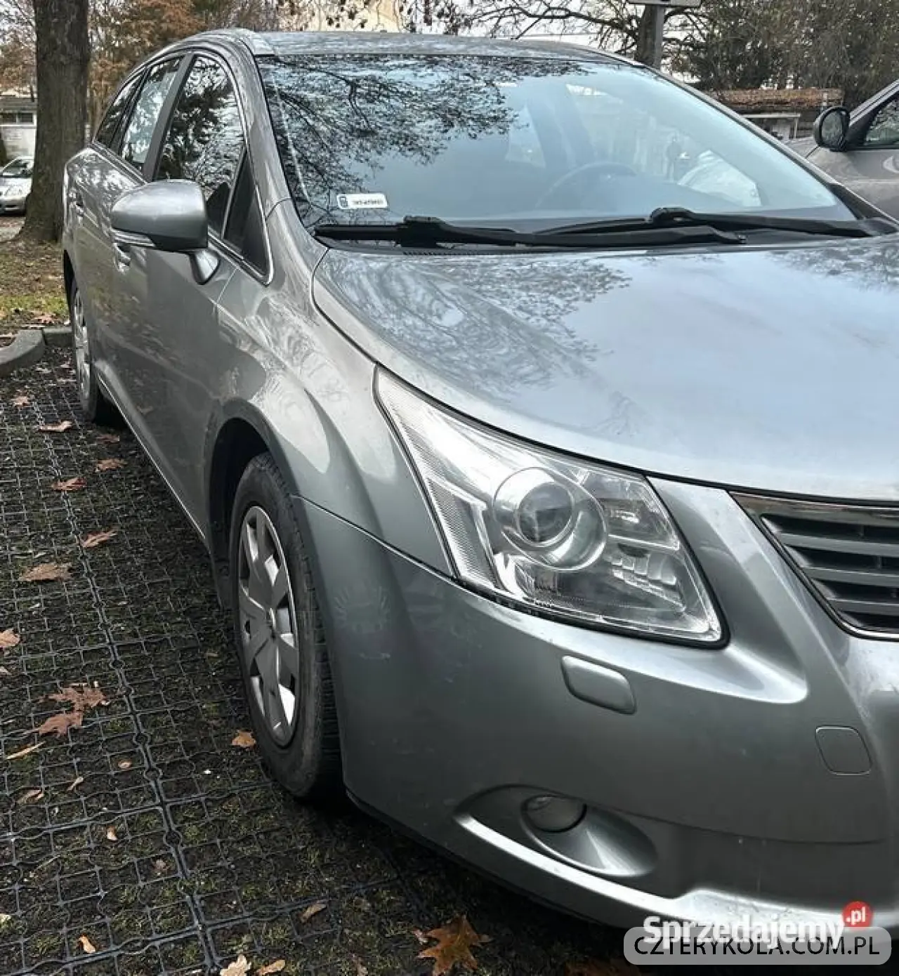 Toyota- Avensis- 2009 