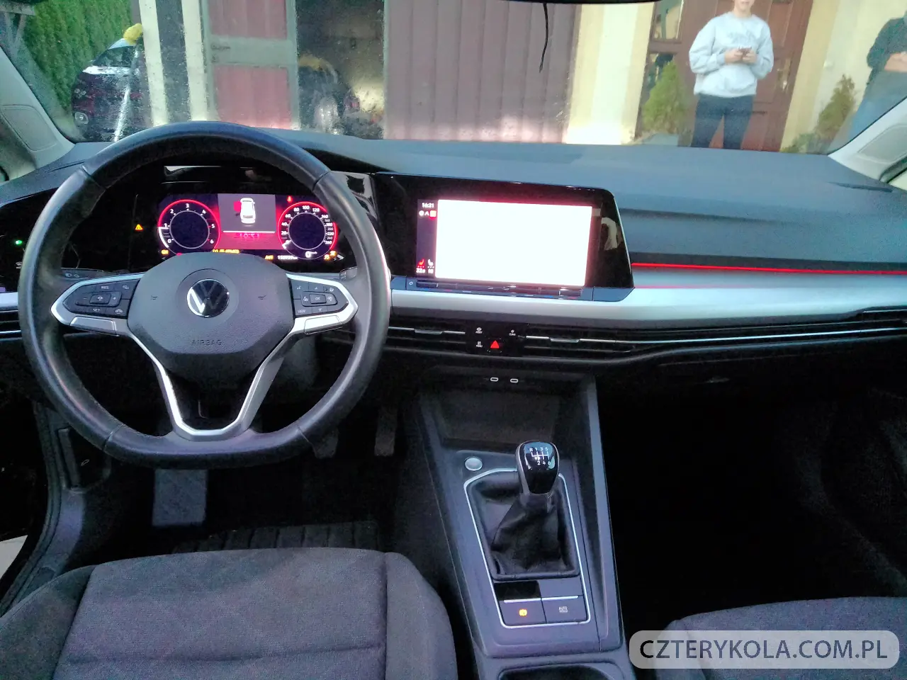 Volkswagen- Golf- 2021 