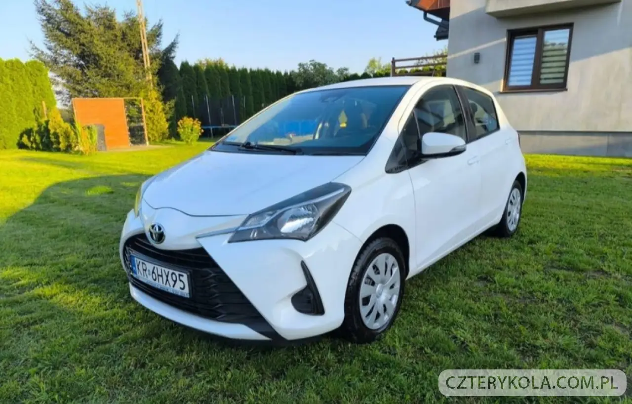 Toyota- Yaris- 2018 