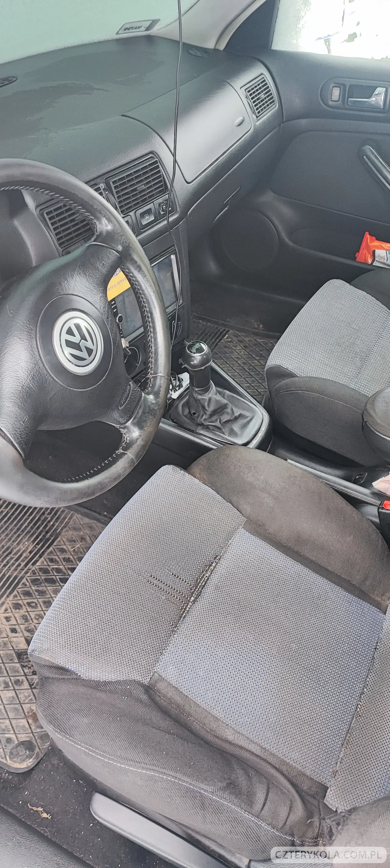 Volkswagen- Golf- 1998 