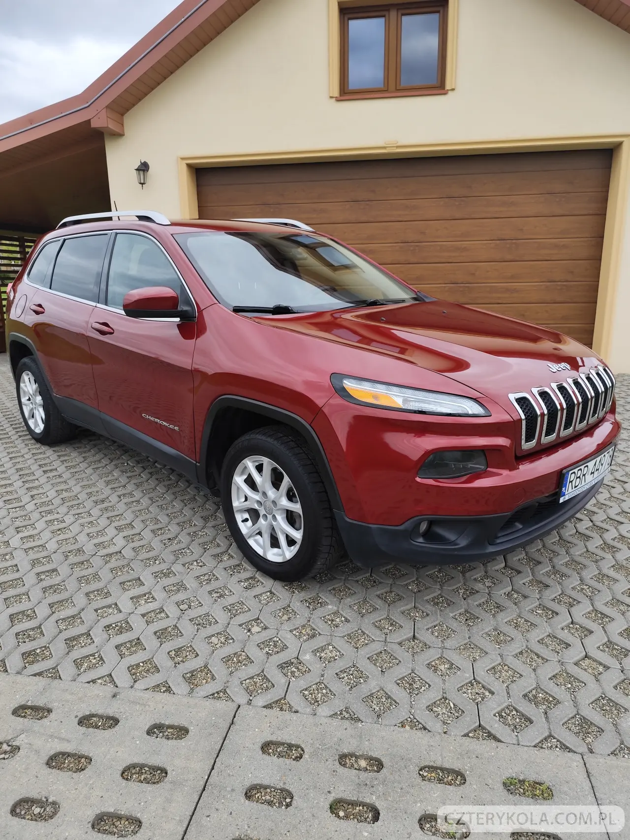 Jeep- Cherokee- 2014 