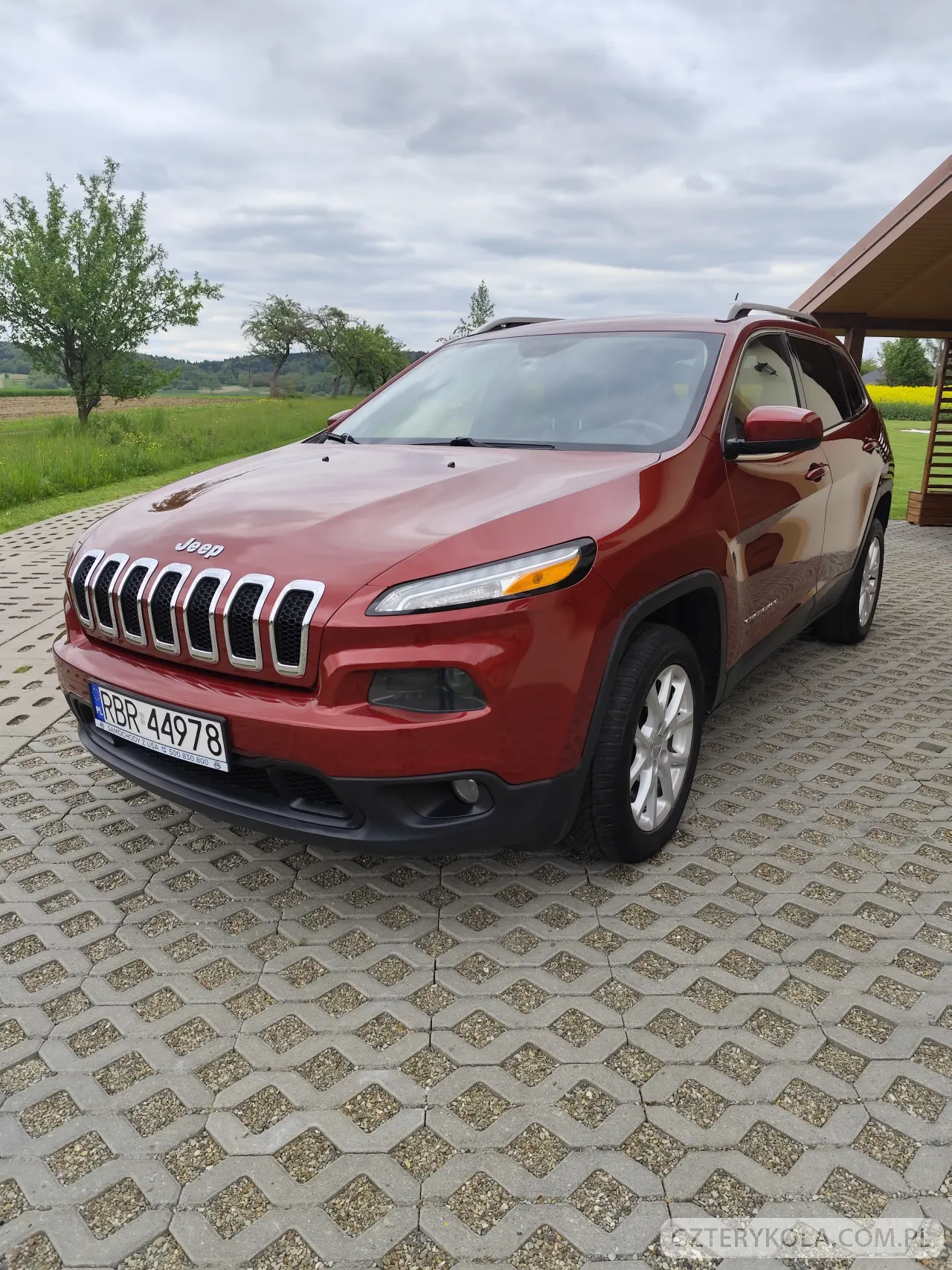 Jeep- Cherokee- 2014 