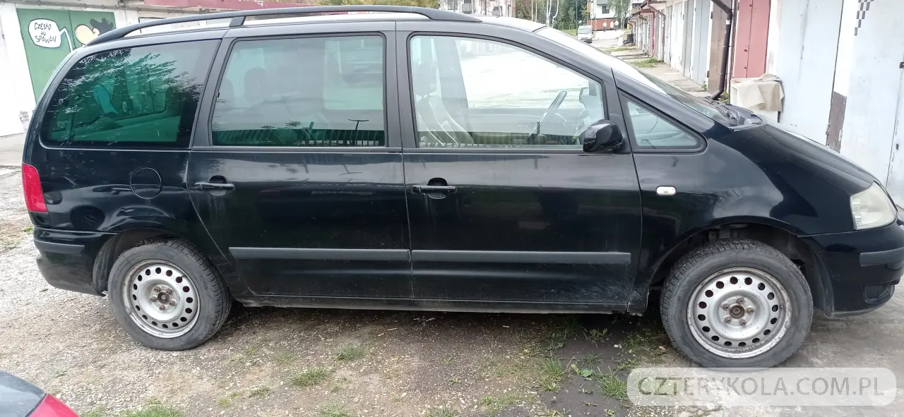 Volkswagen- Sharan- 2003 