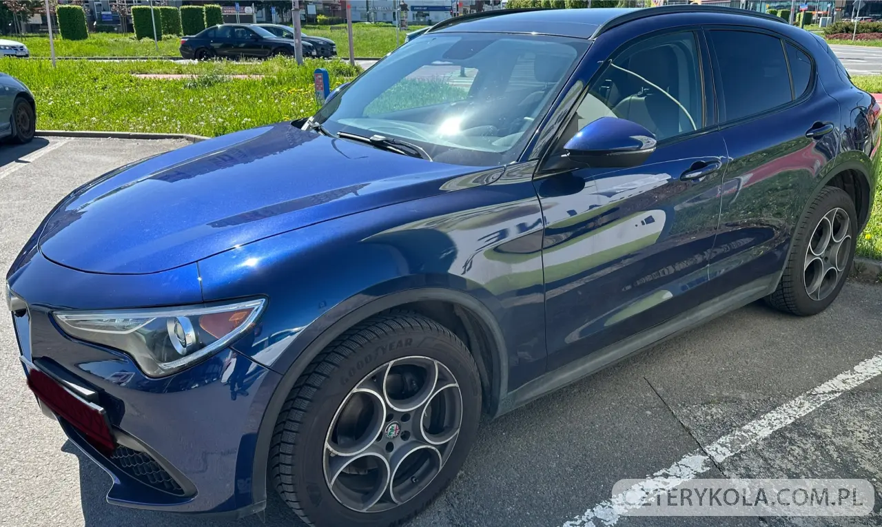 Alfa Romeo- Stelvio- 2018 