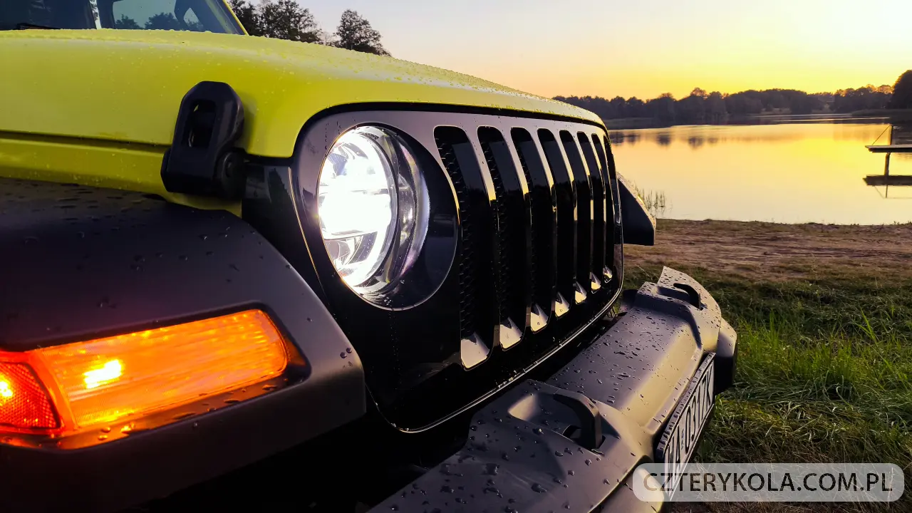 Jeep- Wrangler- 2022 