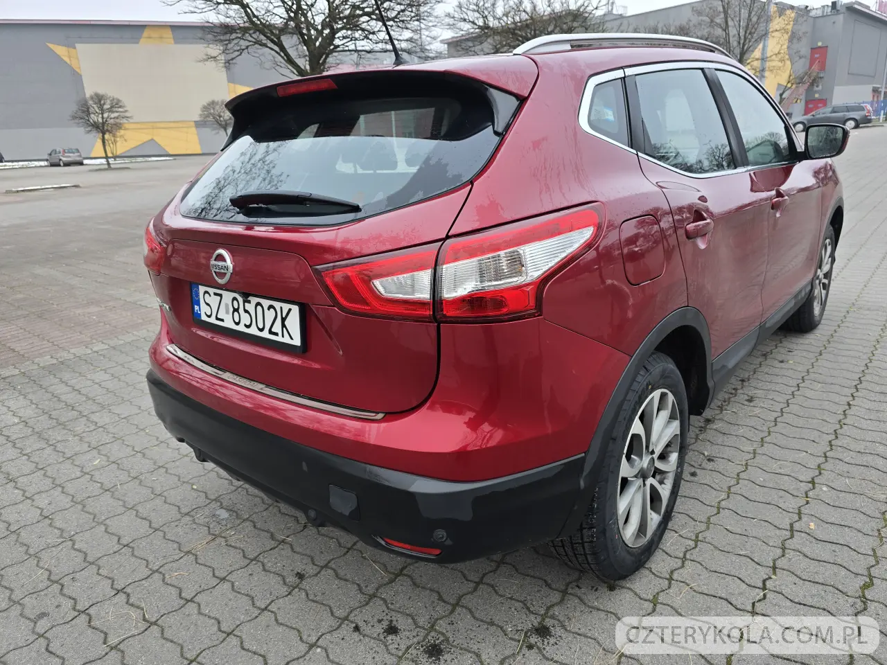 Nissan- Quashqai- 2017 