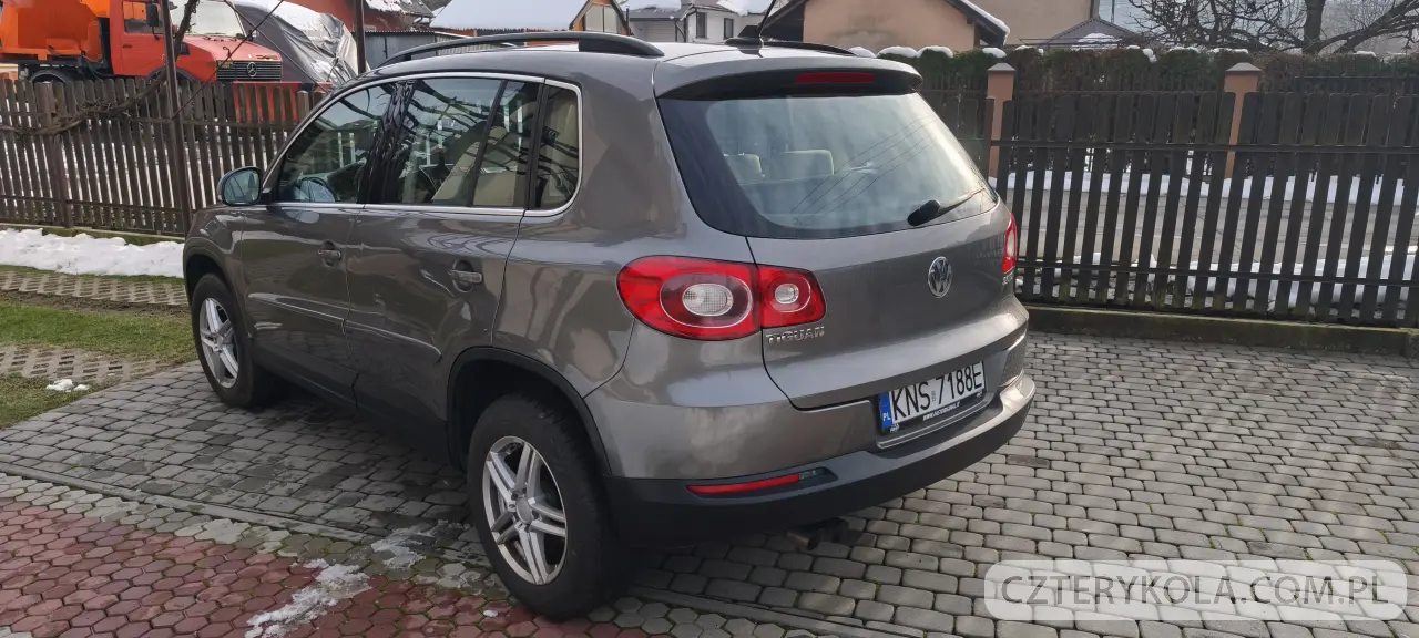 Volkswagen- Tiguan- 2008 