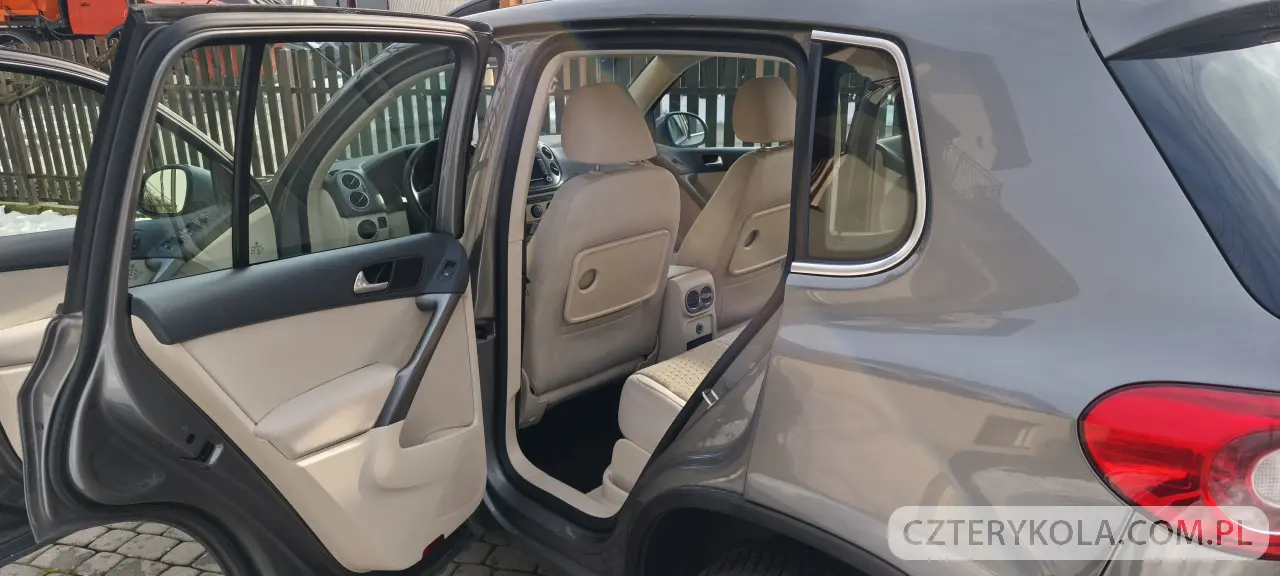 Volkswagen- Tiguan- 2008 