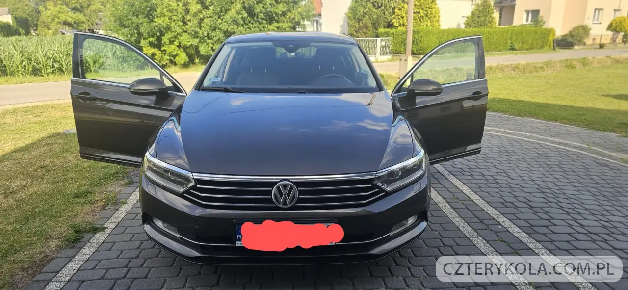 Volkswagen- Passat- 2015 