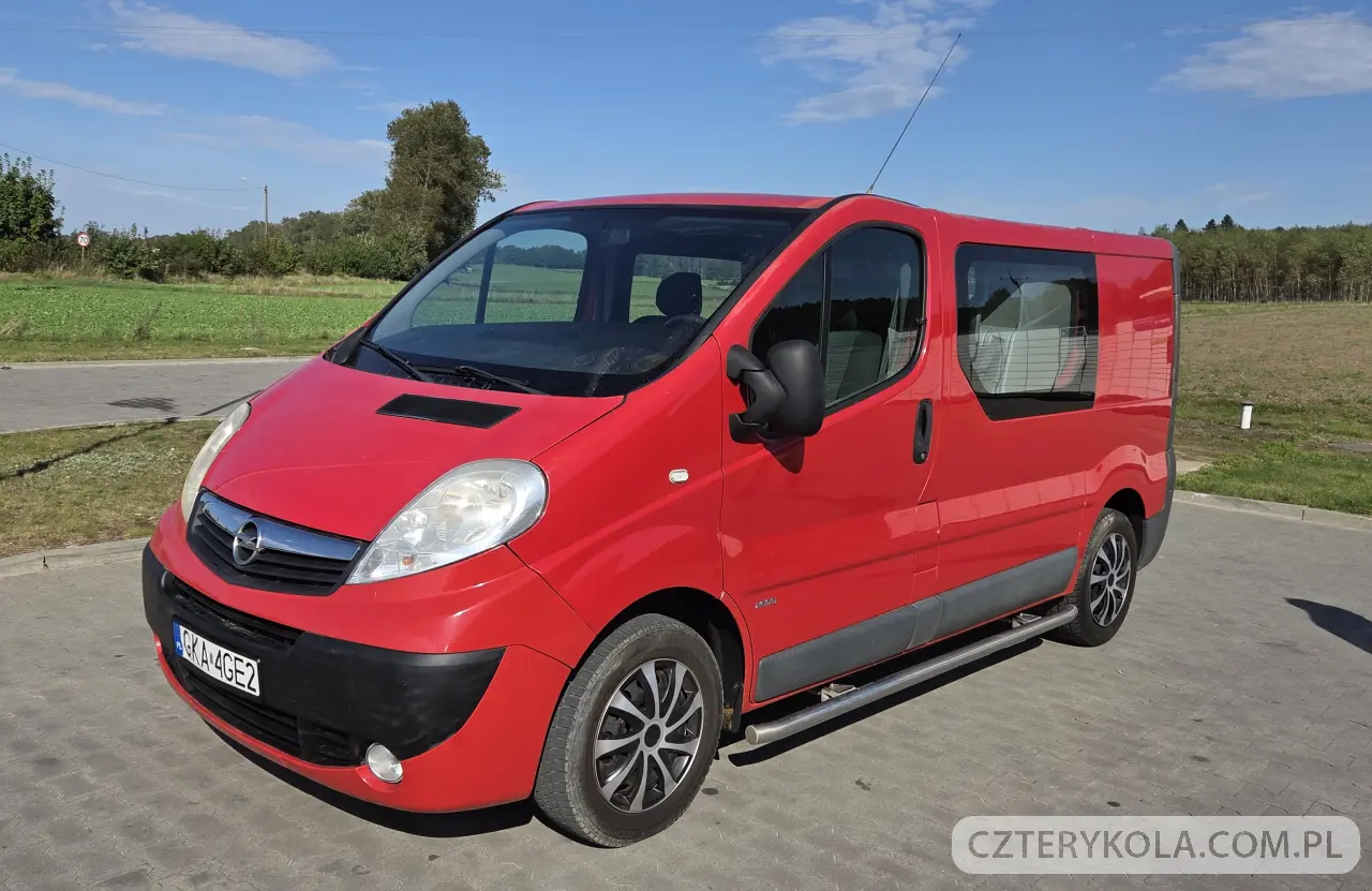 Opel- Vivaro- 2010 