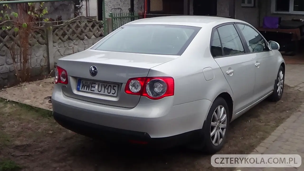 Volkswagen- Jetta- 2010 