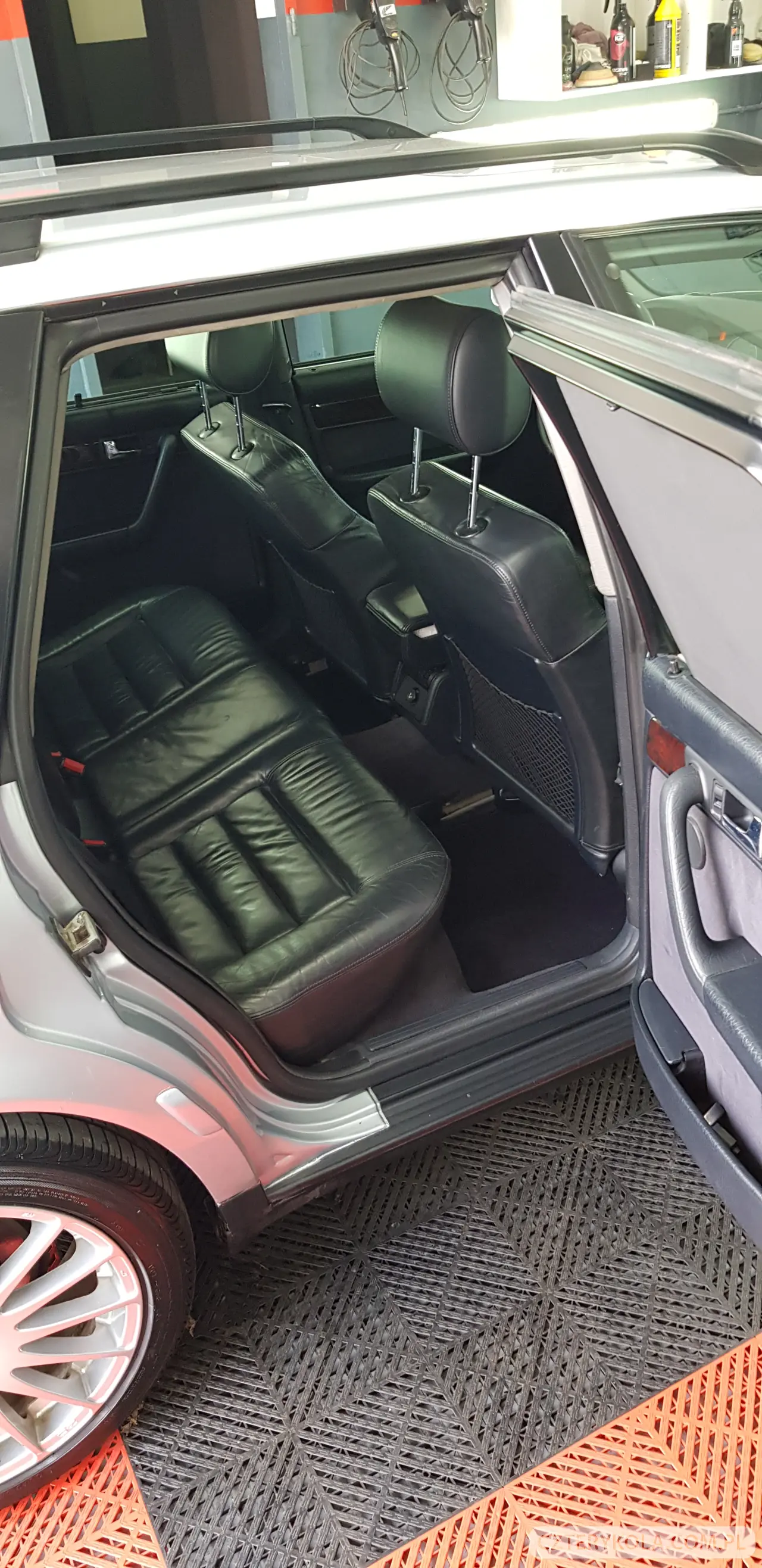 Audi- S6- 1997 