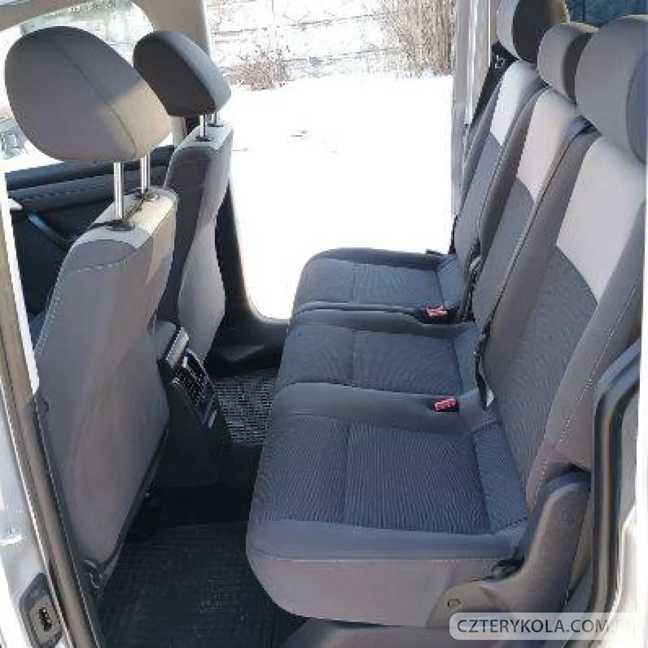 Volkswagen- Caddy- 2013 