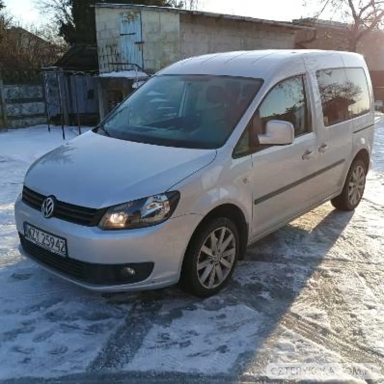 Volkswagen- Caddy- 2013 