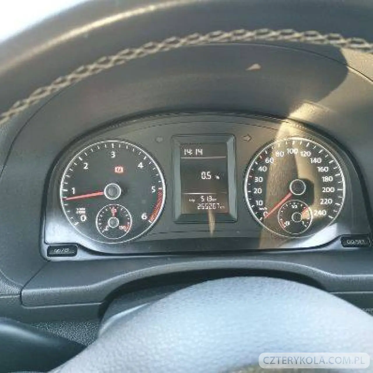 Volkswagen- Caddy- 2013 