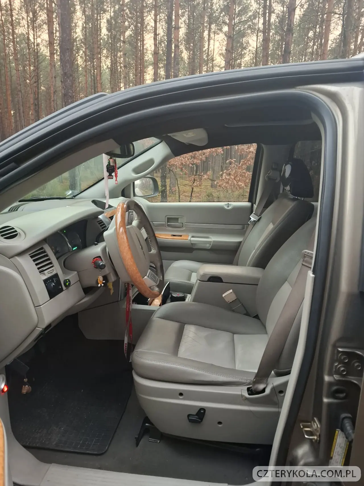 Chrysler- Aspen- 2007 