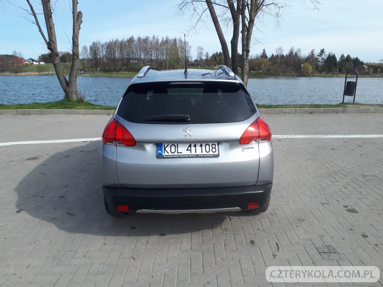 Peugeot- 2008- 2015 
