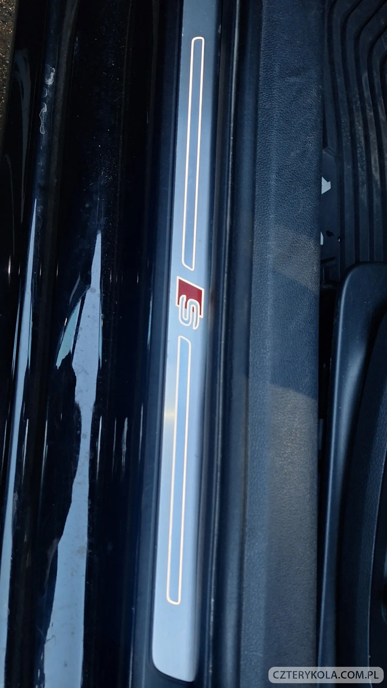 Audi- A4- 2016 