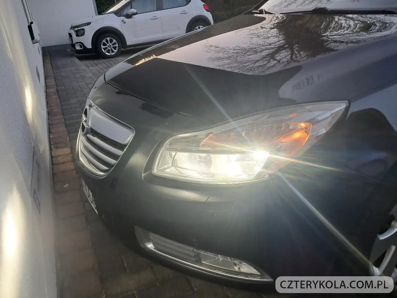 Opel- Insignia- 2011 