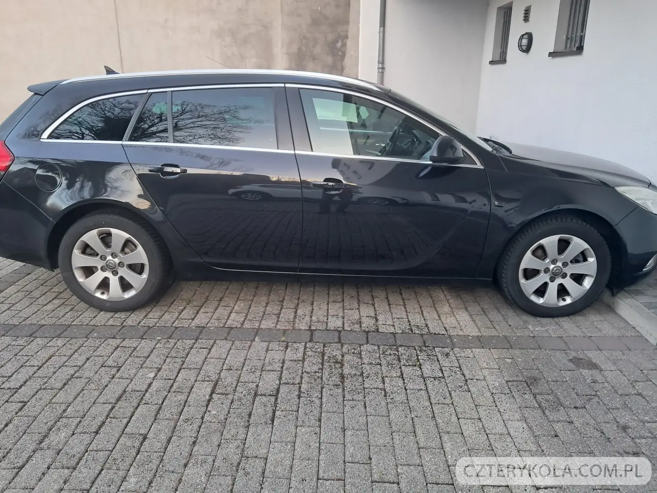 Opel- Insignia- 2011 
