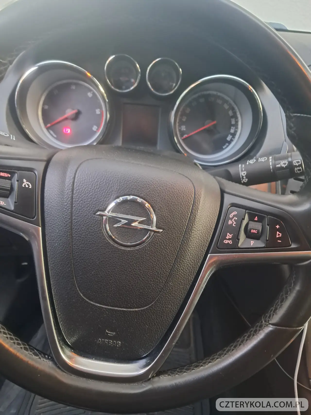 Opel- Insignia- 2011 